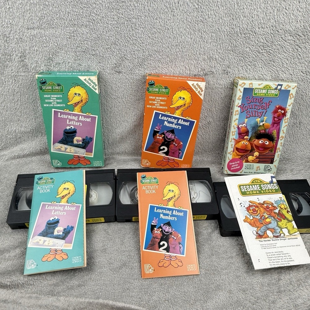 Sesame Street VHS Lot Of 3 Learn About Numbers Letters Sing Yourself Silly‎ 90s